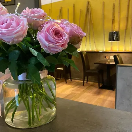 Gate 13 - Innenstadt Ξενοδοχείο Άουριχ