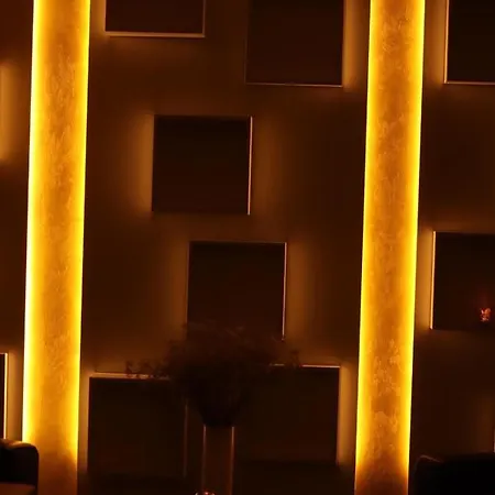 Gate 13 - Innenstadt 4*