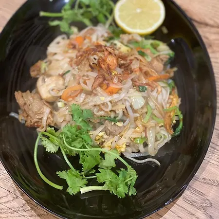 Gate 13 - Innenstadt Szálloda