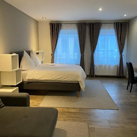 Gate 13 - Innenstadt