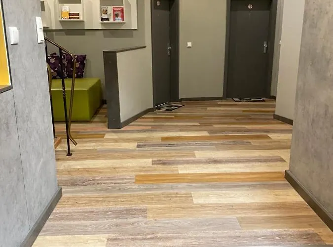 Отель Gate 13 - Innenstadt 4*