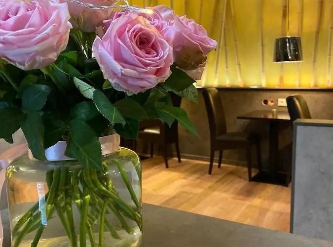 Gate 13 - Innenstadt Отель Аурих