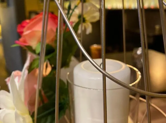 Отель Gate 13 - Innenstadt 4*