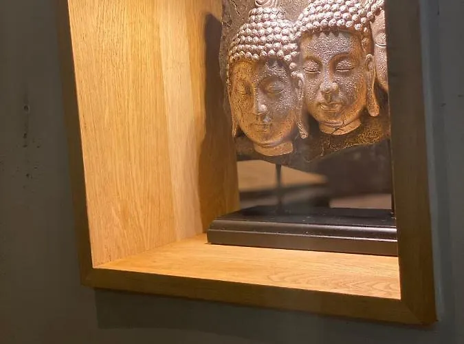 Gate 13 - Innenstadt