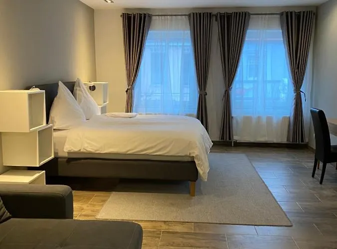 Gate 13 - Innenstadt